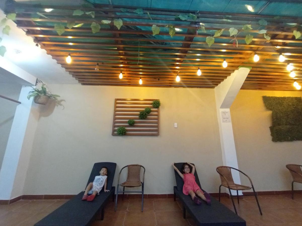 Iguana Haus Iquitos Apartment Exterior photo